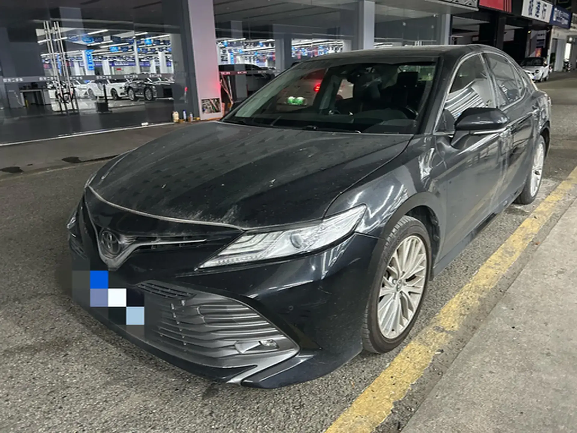 2018 TOYOTA CAMRY view 1