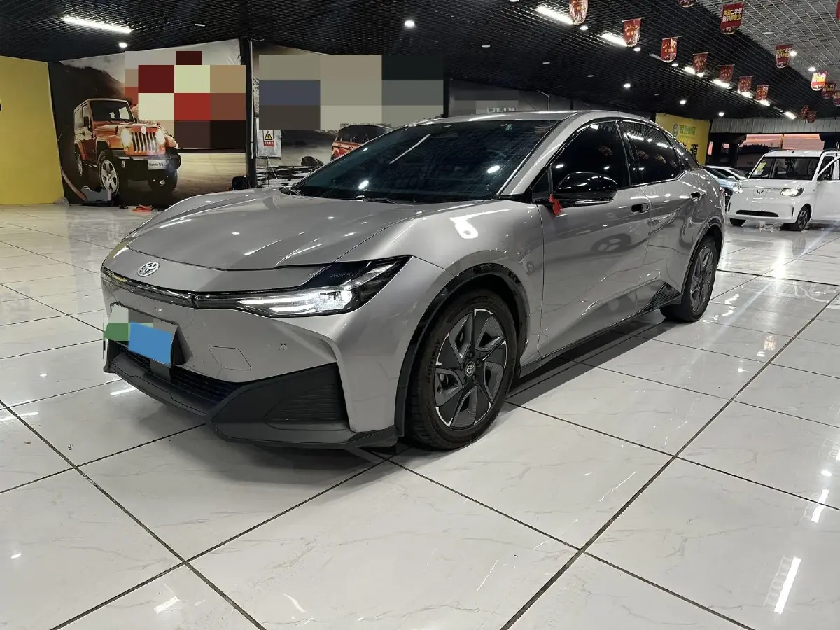 2024 Toyota bZ3 BEV 49.92KWH