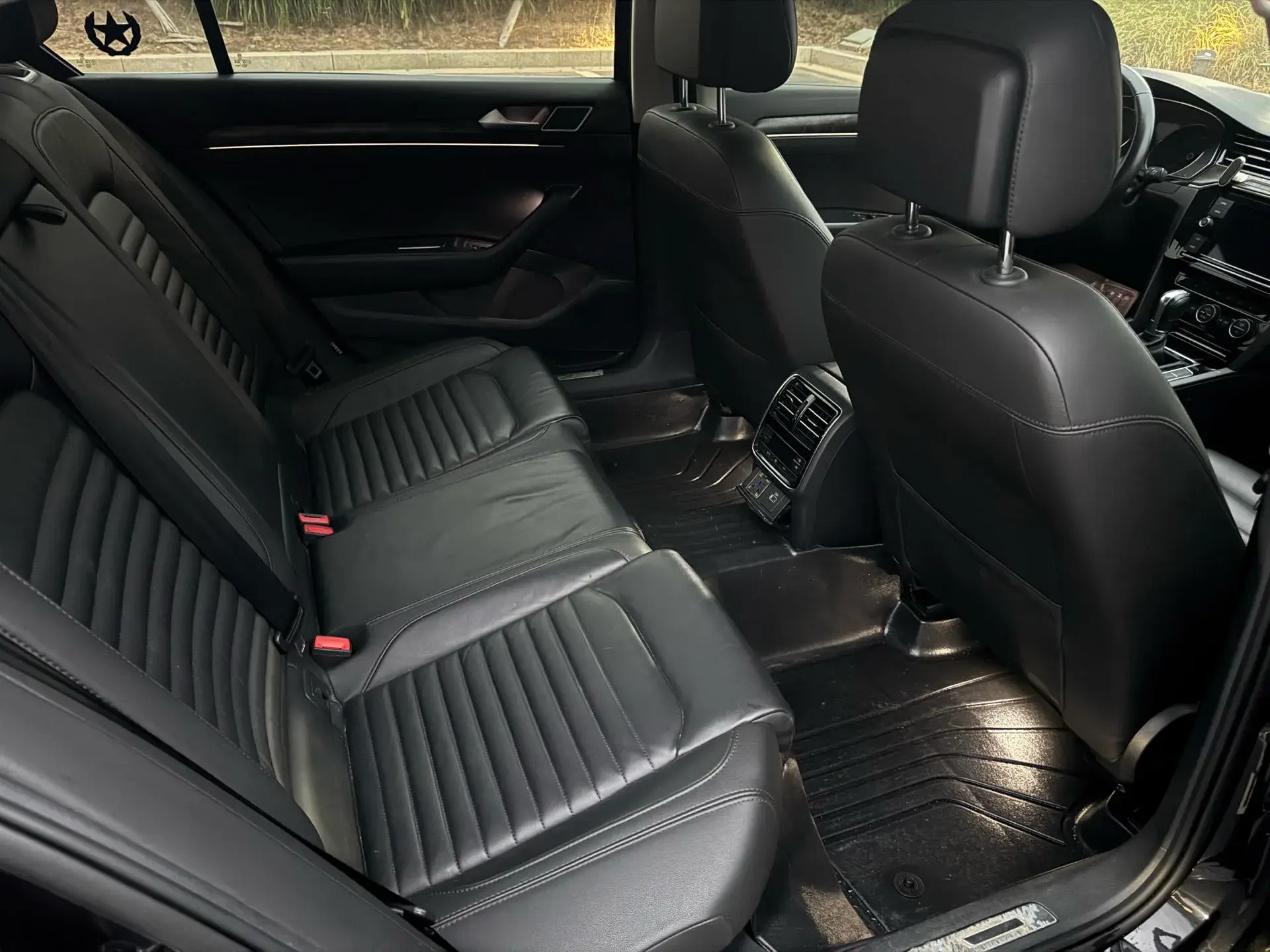 2019 VOLKSWAGEN MAGOTAN thumbnail 4