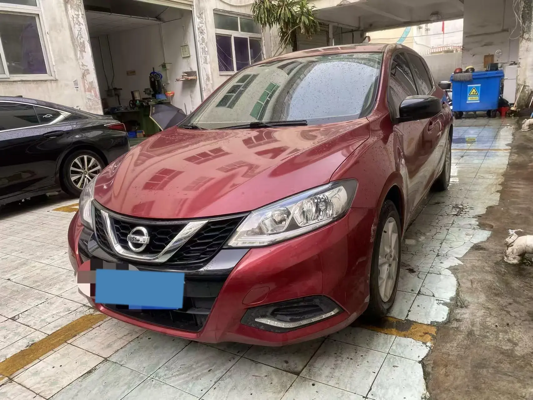 2020 NISSAN TIIDA view 1