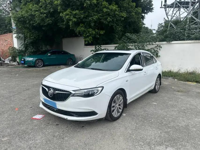 2021 BUICK EXCELLE view 1