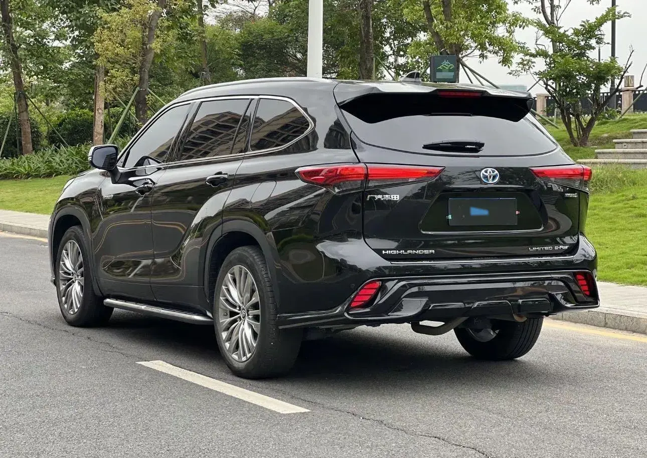 2022 TOYOTA HIGHLANDER thumbnail 4