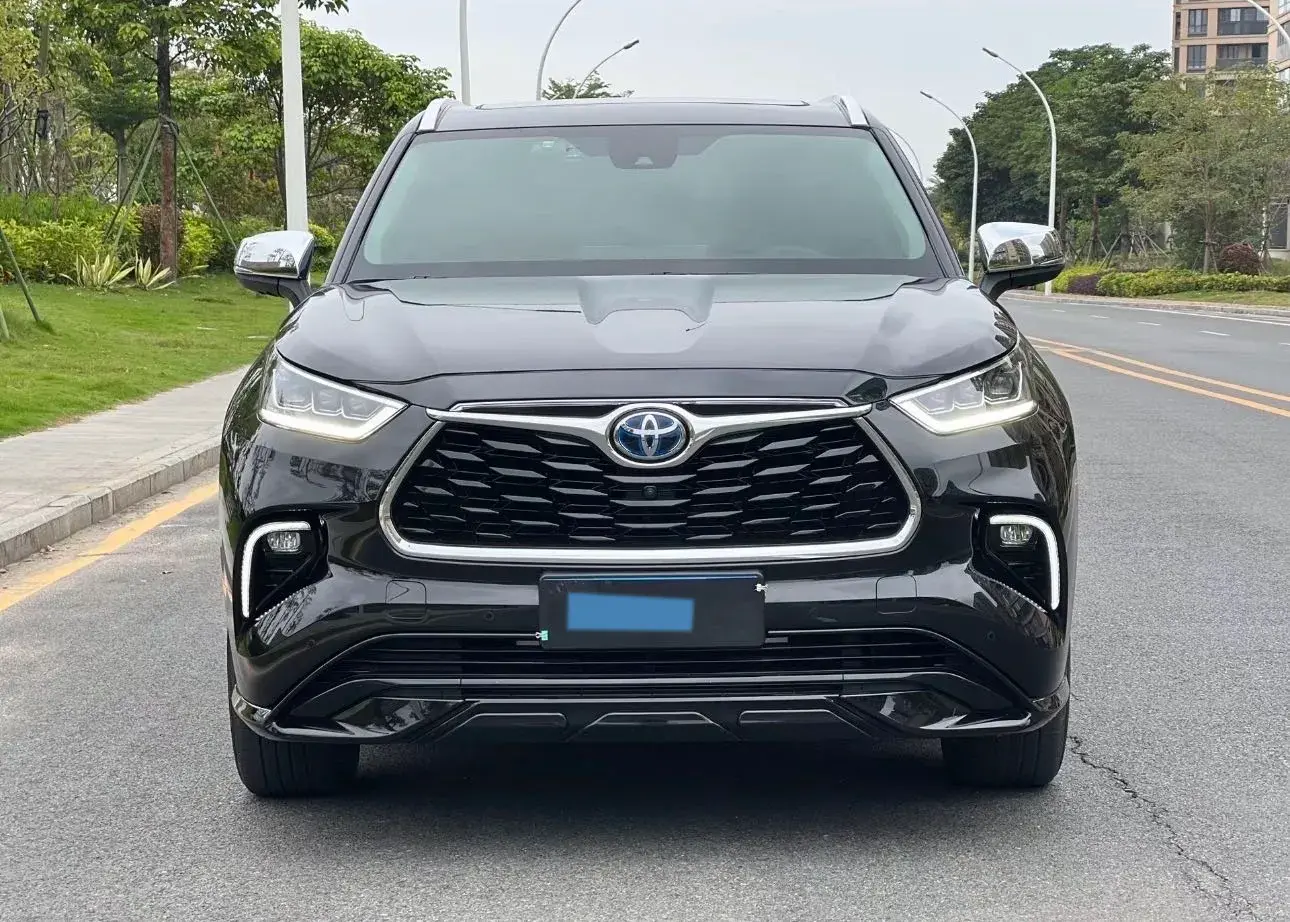 2022 TOYOTA HIGHLANDER thumbnail 2