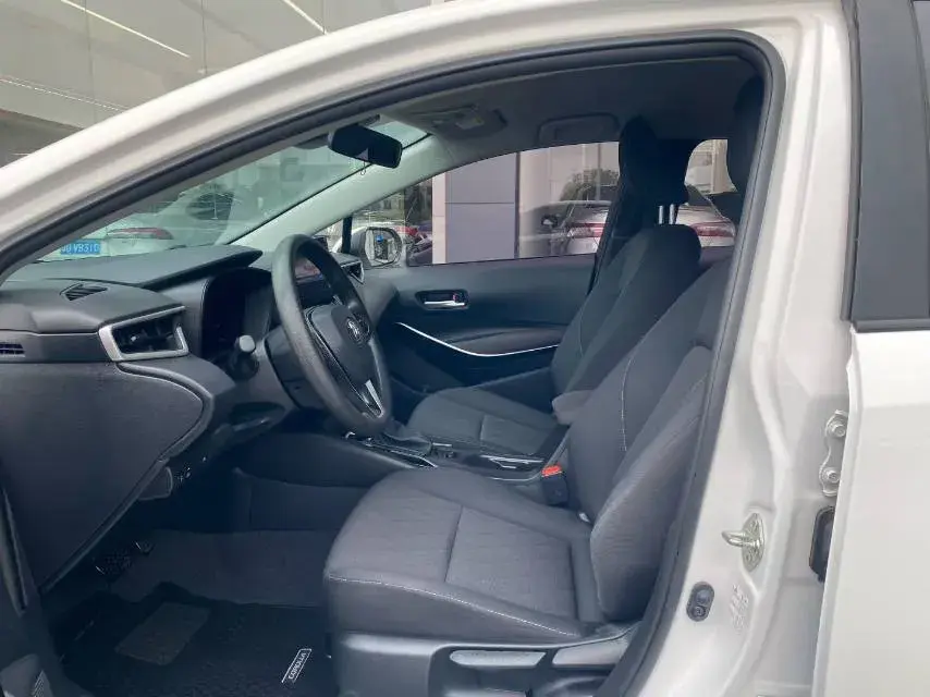 2022 TOYOTA AVALON thumbnail 3