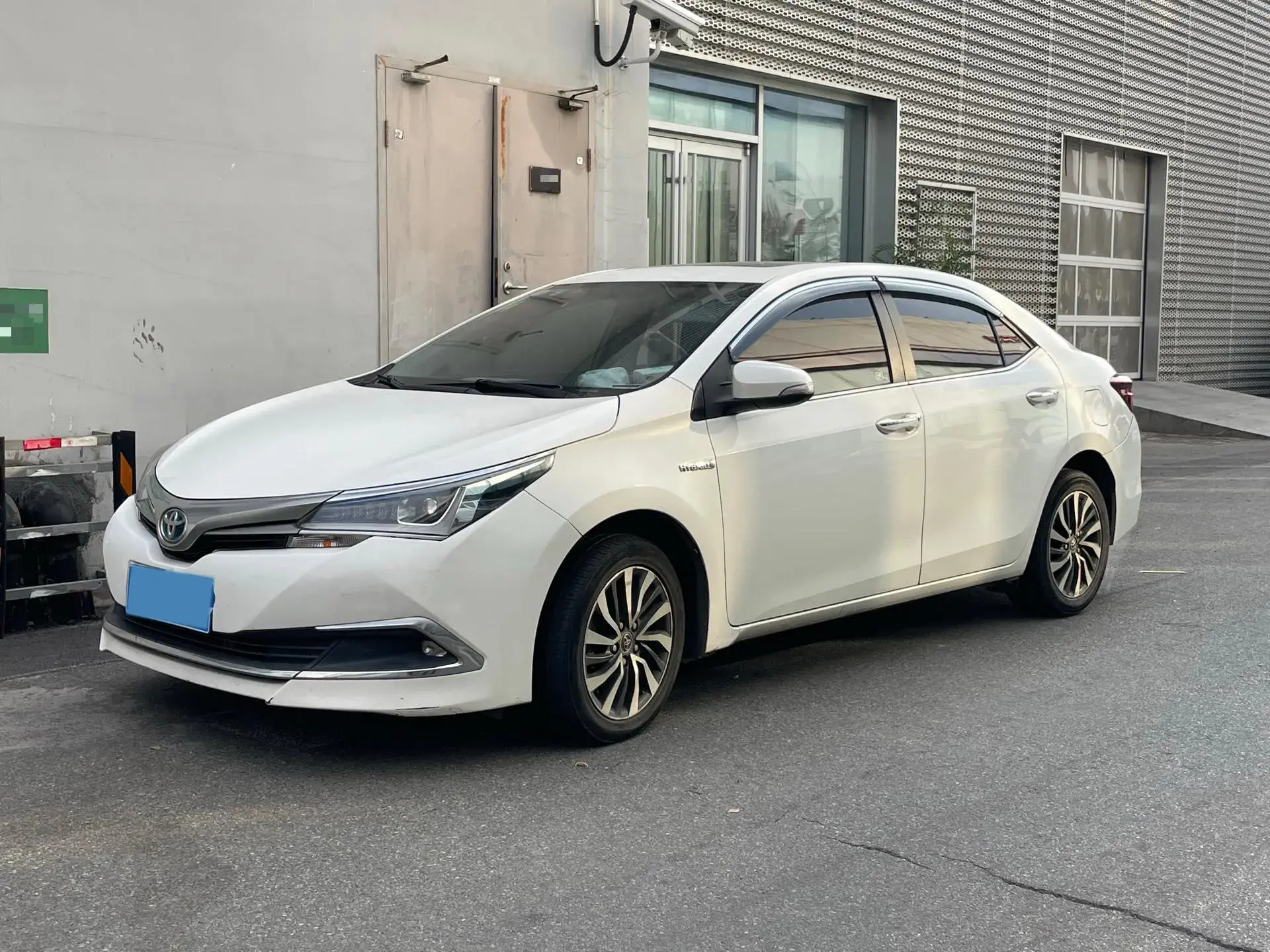 2017 TOYOTA COROLLA view 1