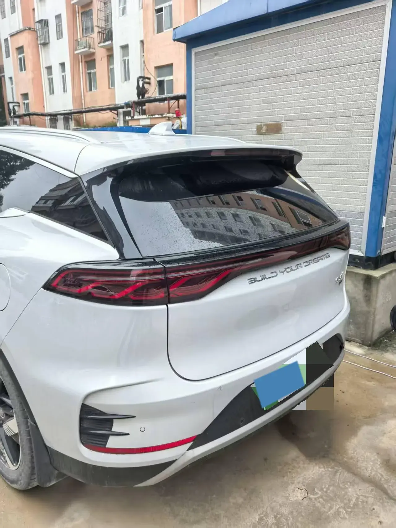 2024 BYD TANG thumbnail 4