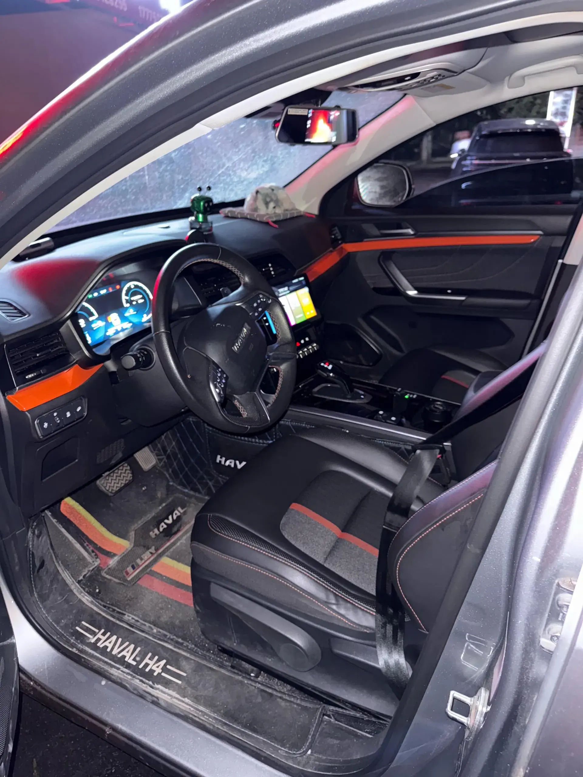 2019 HAVAL H4 thumbnail 3