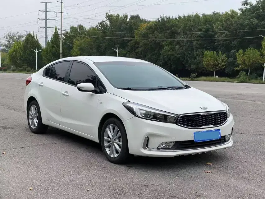 2017 KIA K3 thumbnail 3