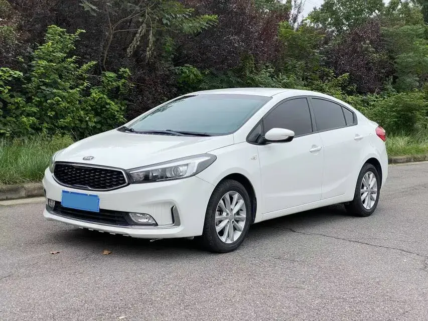 2017 KIA K3 view 1