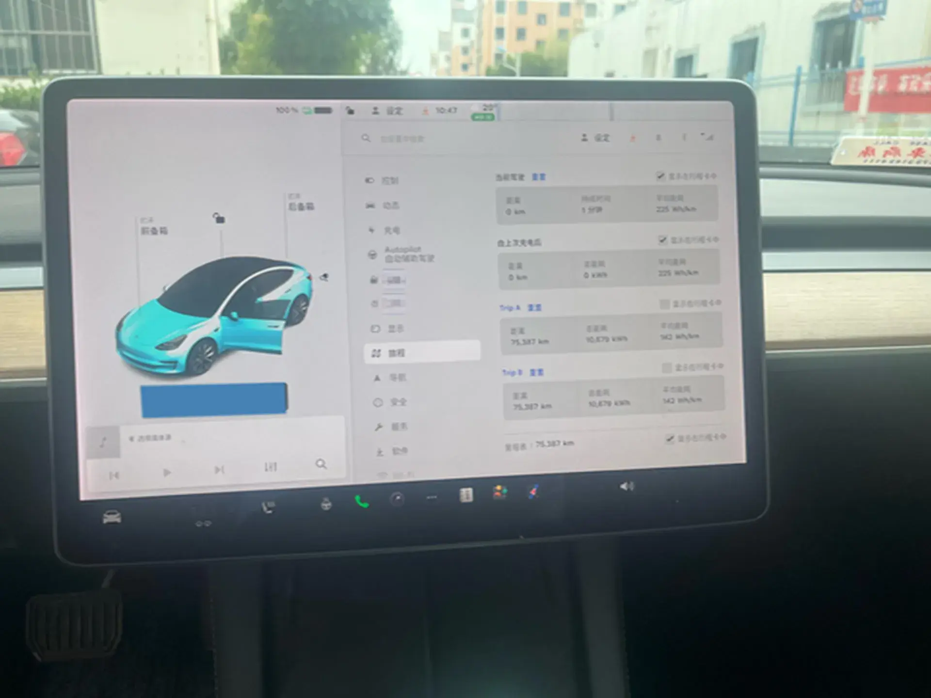 2021 TESLA MODEL thumbnail 2