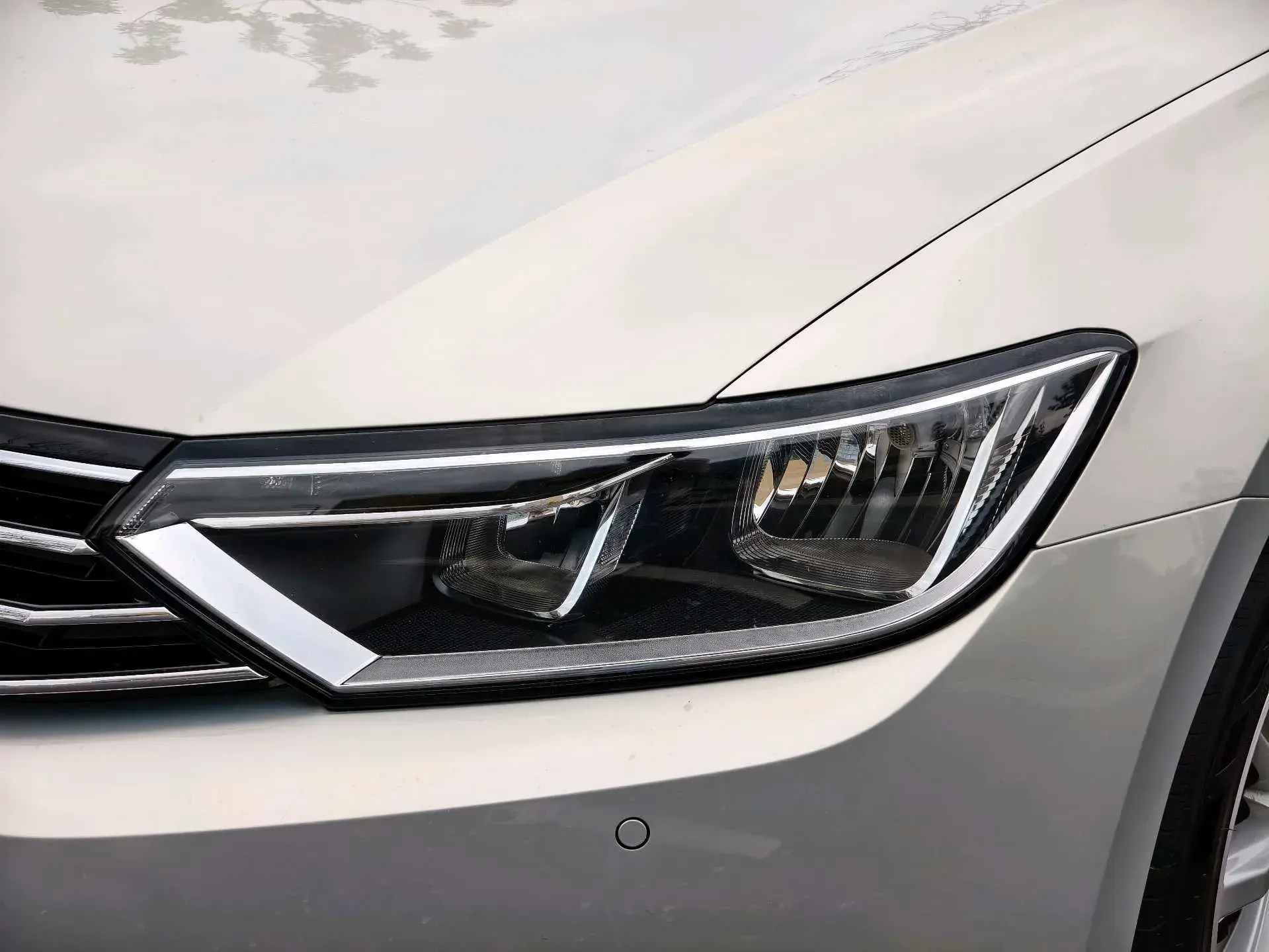 2018 VOLKSWAGEN MAGOTAN thumbnail 4