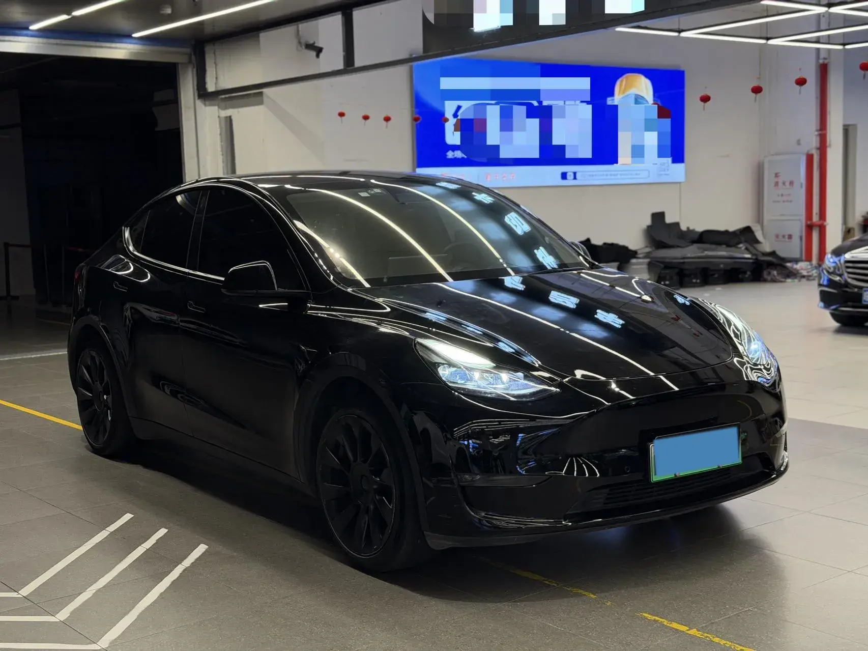 2021 TESLA MODEL thumbnail 2