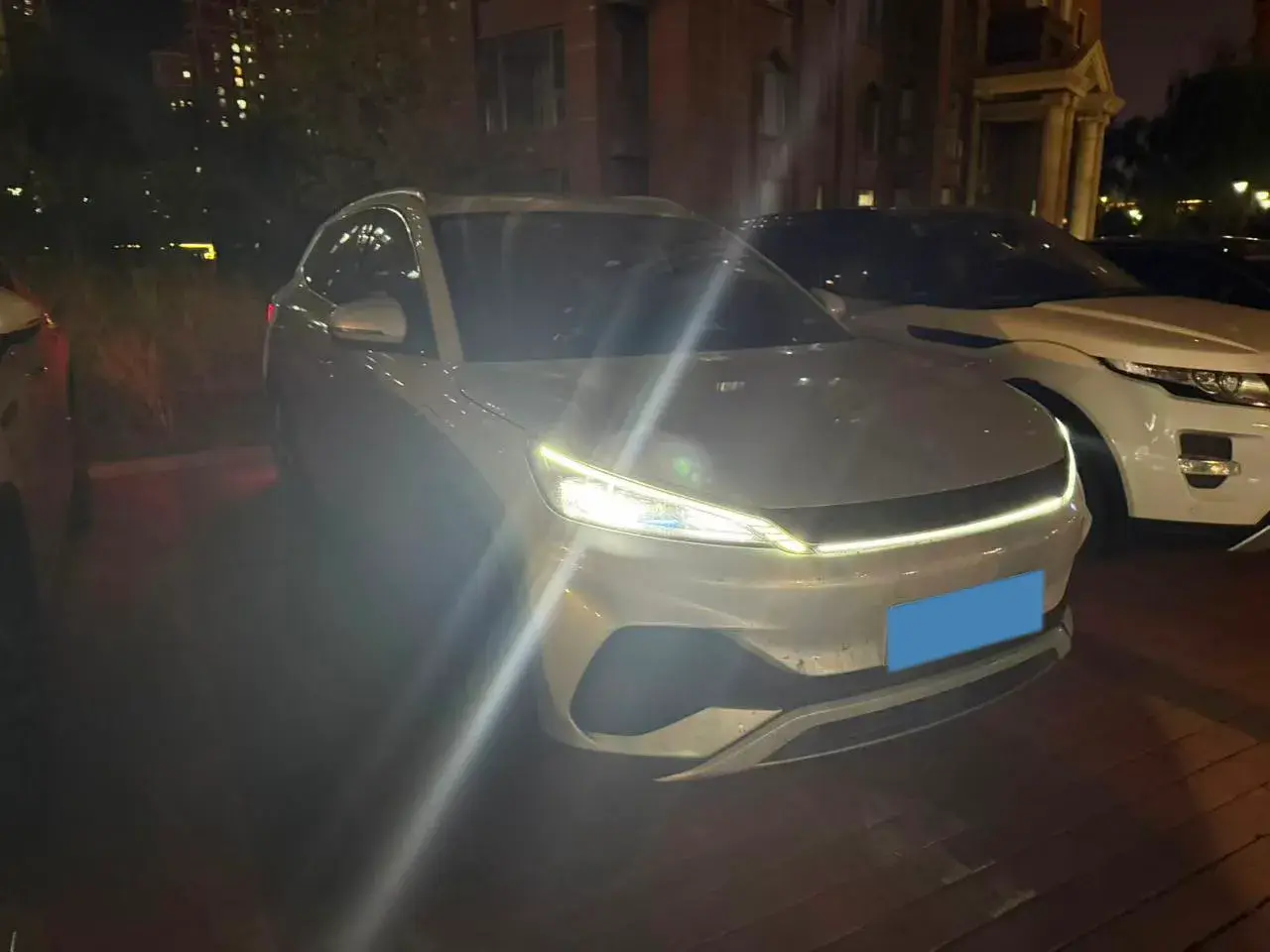 2022 BYD YUAN thumbnail 2