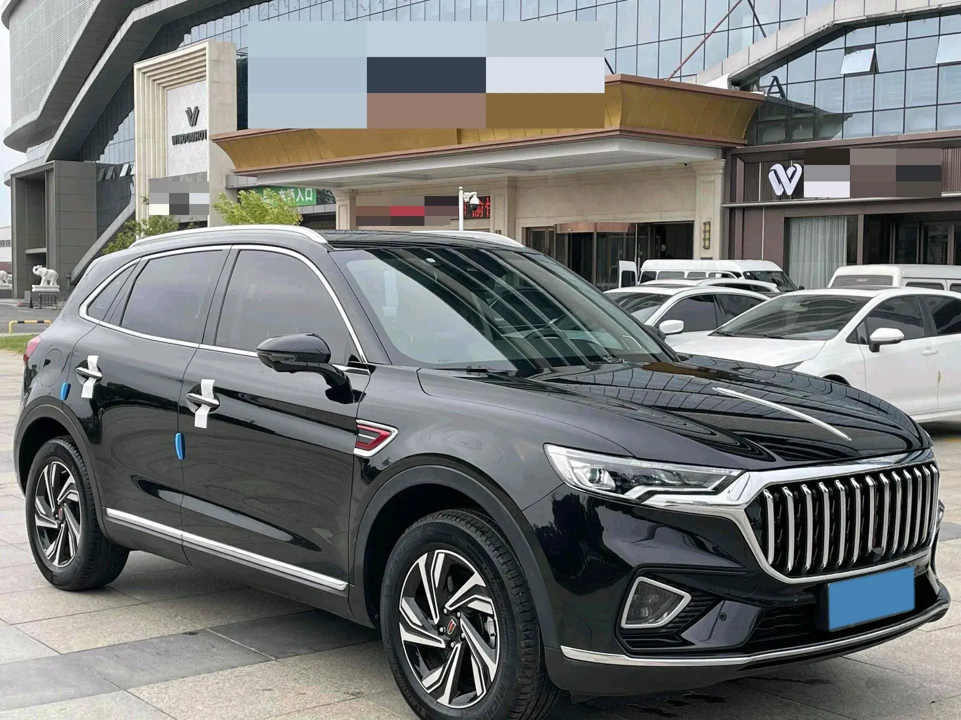 2022 HONGQI HS5 thumbnail 3