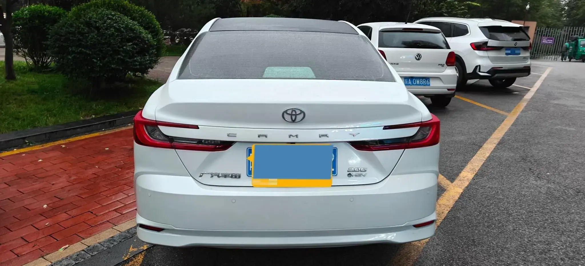 2024 TOYOTA CAMRY thumbnail 3