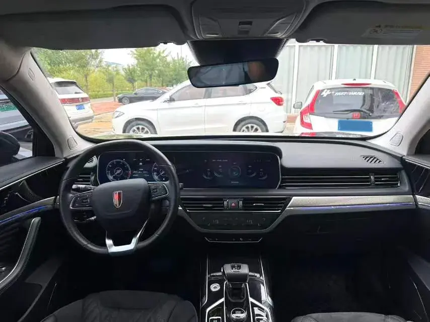 2022 HONGQI HS5 thumbnail 3