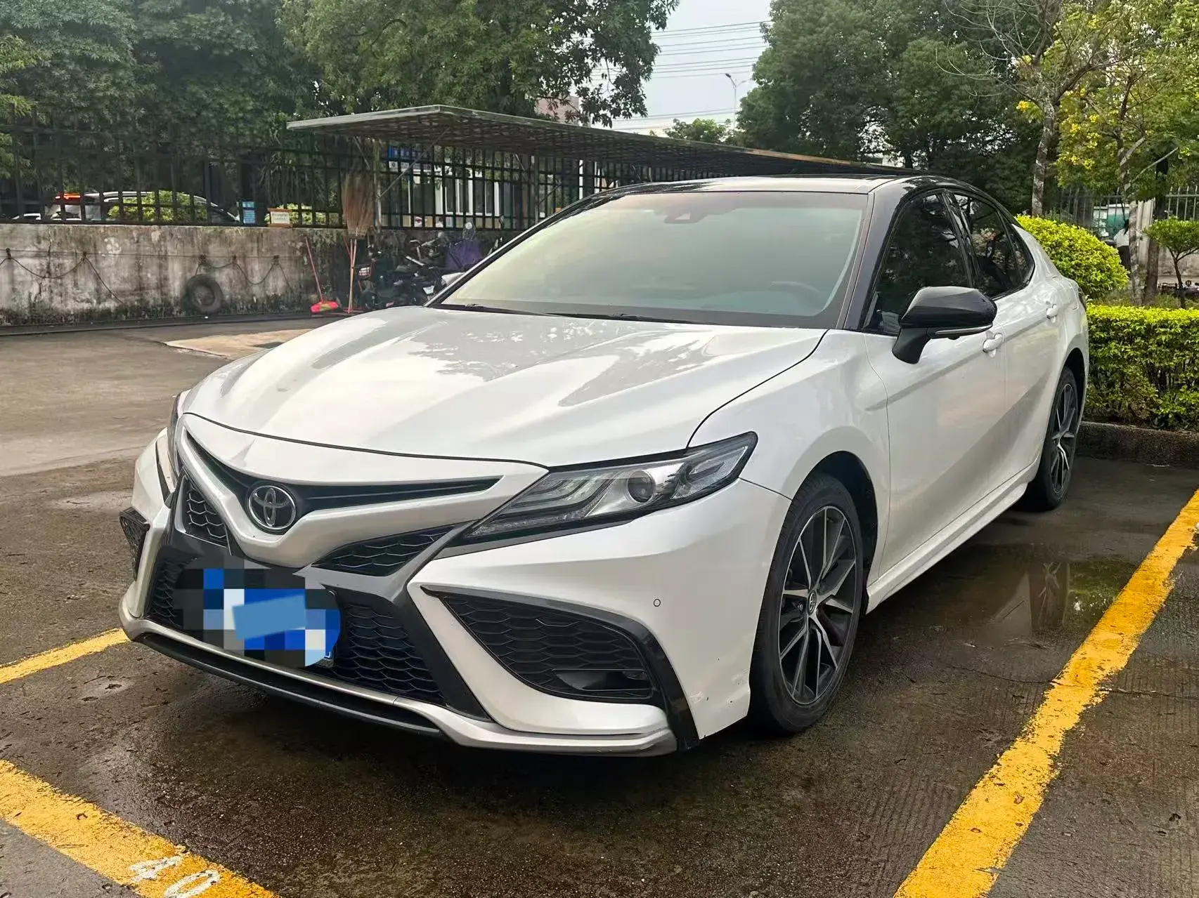 2021 TOYOTA CAMRY view 1