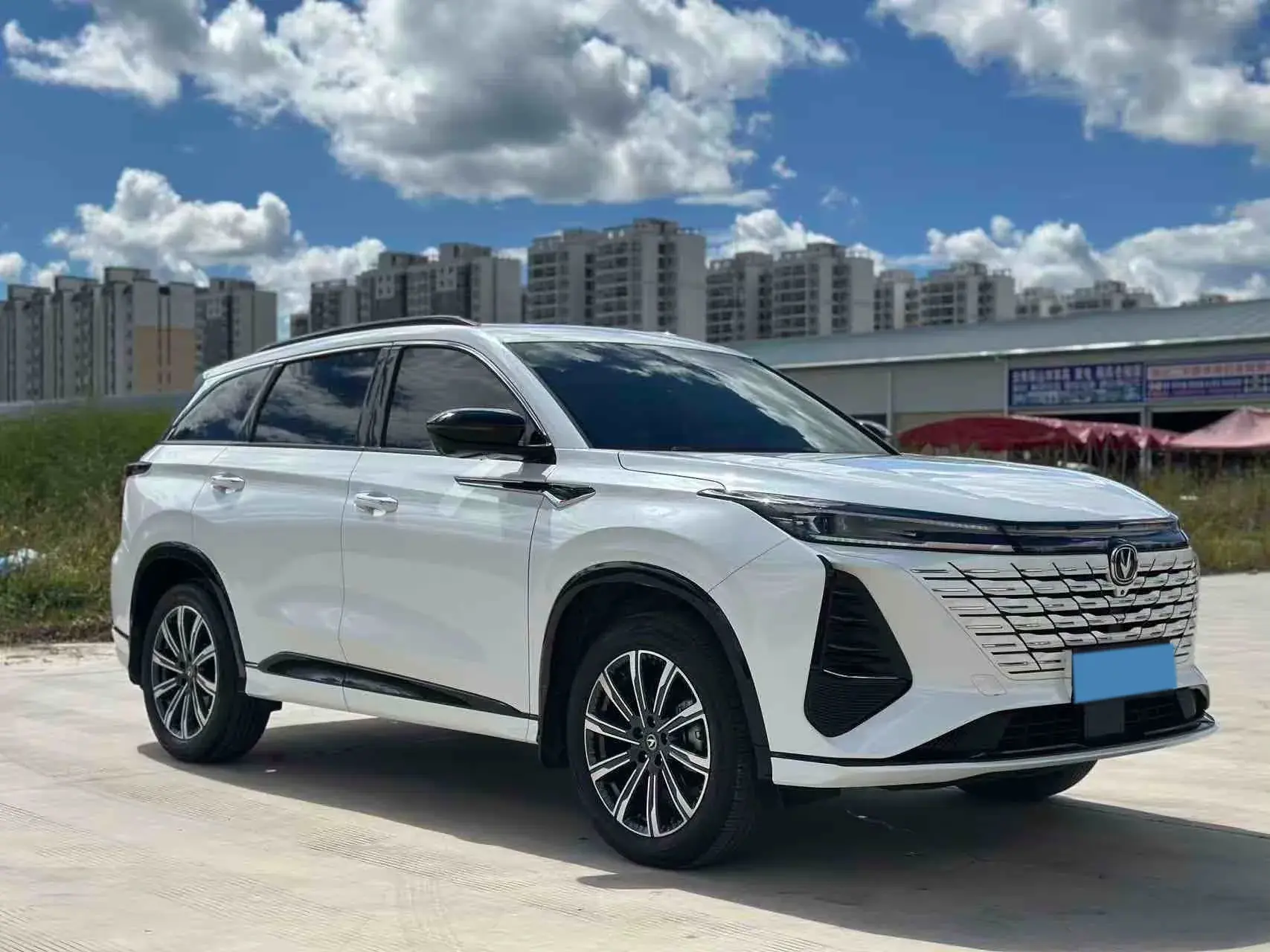 2024 CHANGAN CS75 thumbnail 3