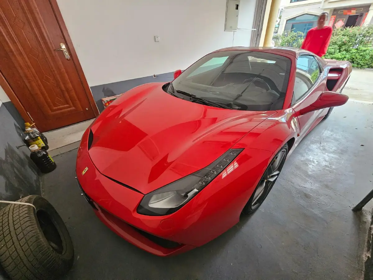 2015 Ferrari 488 3.9T 670HP V8 7DCT