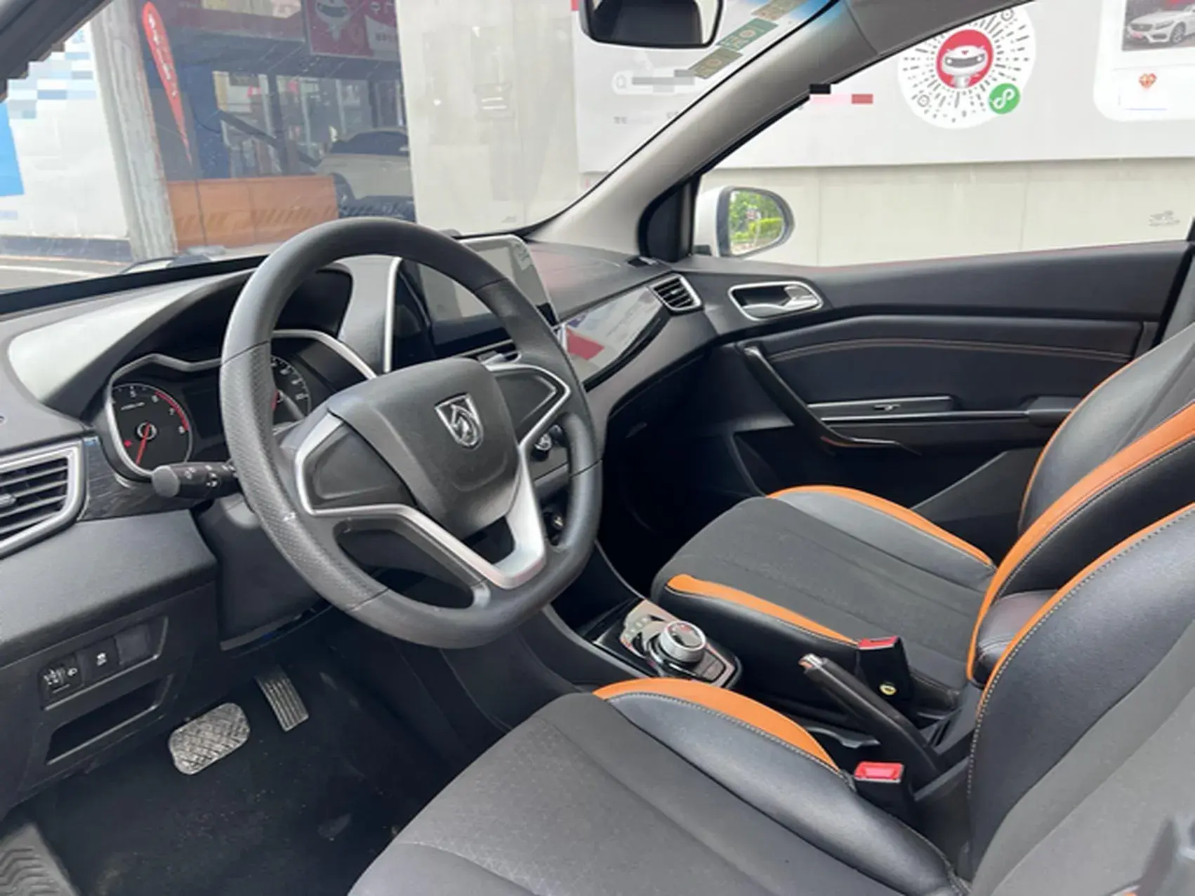 2017 BAOJUN 310 thumbnail 4