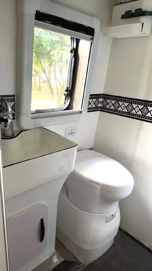 2021 MAXUS V90 RV 2.0T 148HP L4 6AT,autocango,china used car exporter,china ev exporter,chinese used car exporter,chinese used ev exporter