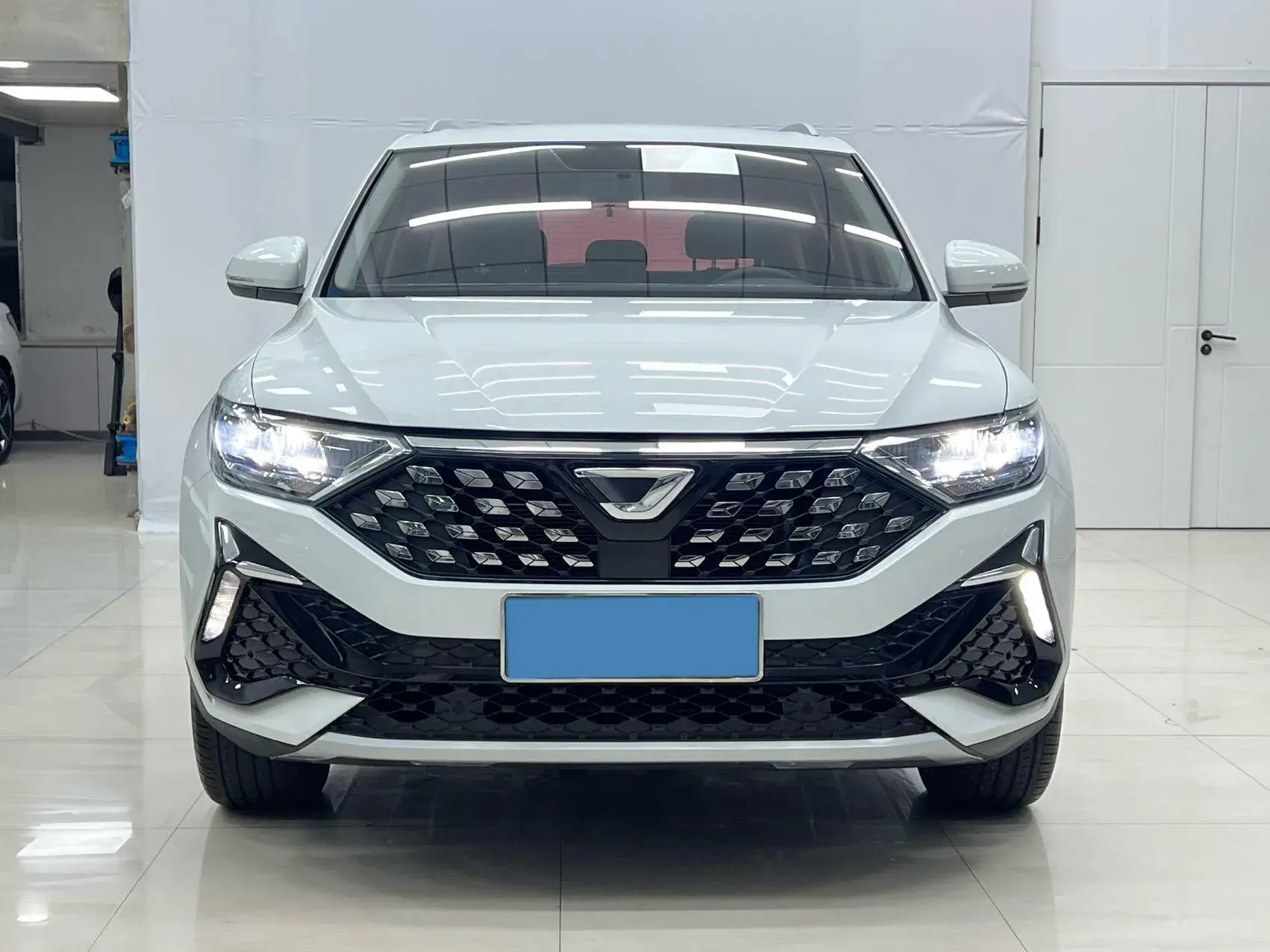 2022 JETTA VS5 thumbnail 2