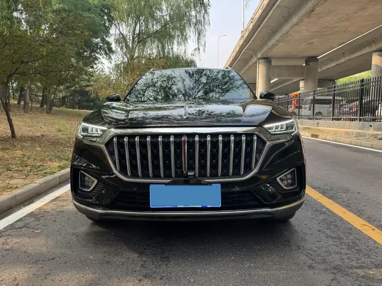 2022 HONGQI HS5 thumbnail 2