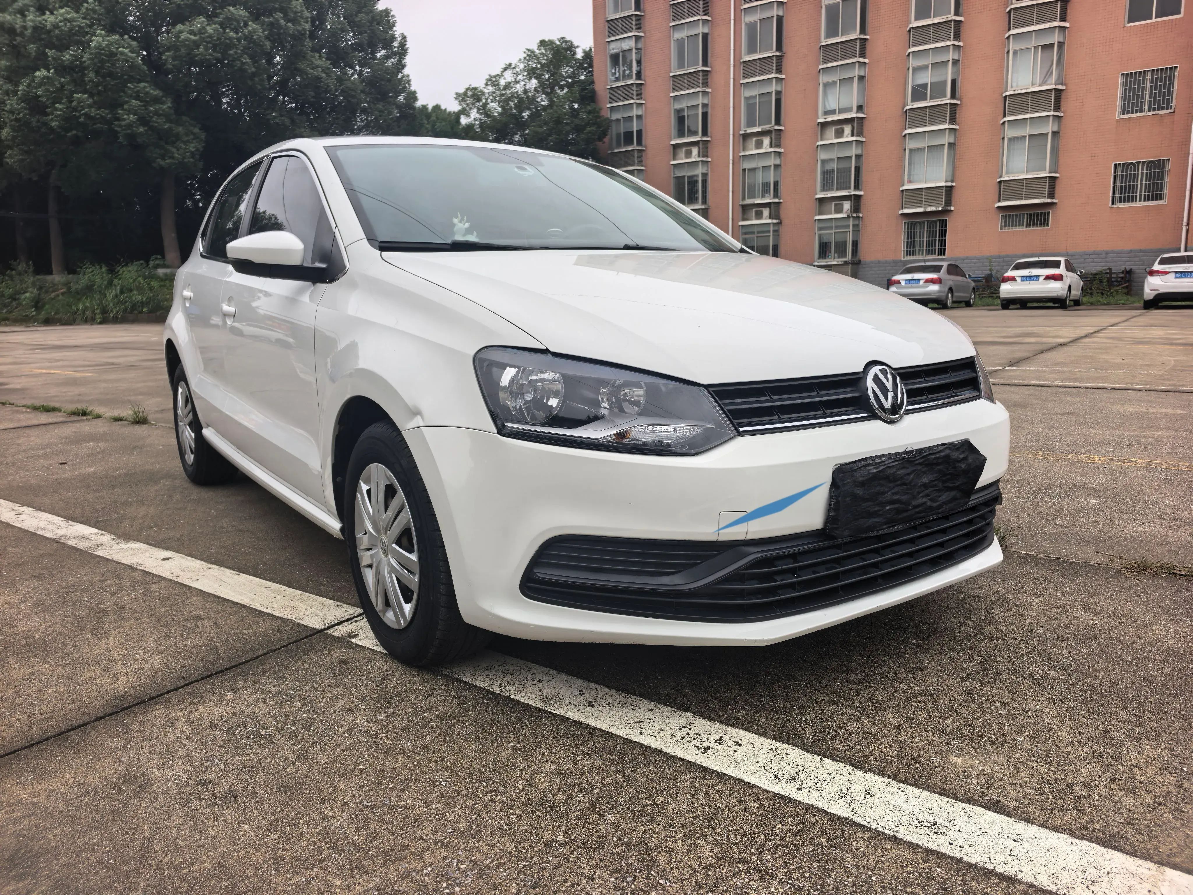 2018 VOLKSWAGEN POLO thumbnail 2
