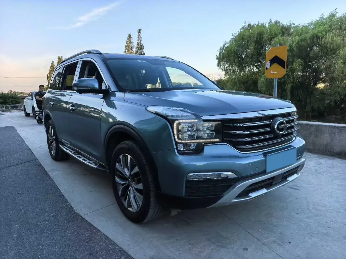 2017 GAC TRUMPCHI thumbnail 3