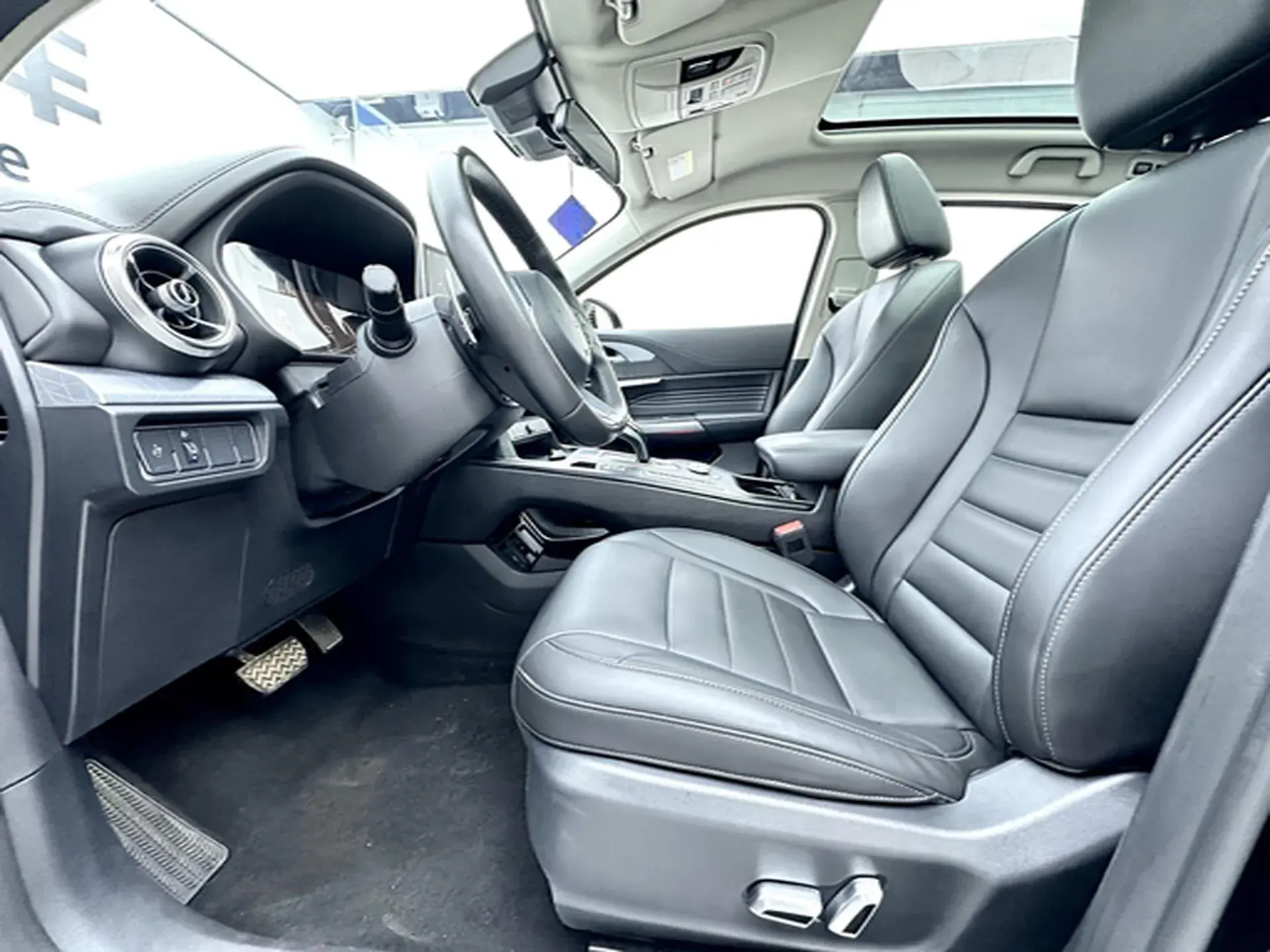 2021 WEY VV5 thumbnail 4