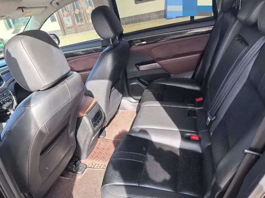 2017 GAC Trumpchi GS8 2.0T 201HP L4 6AT,autocango,china used car exporter,china ev exporter,chinese used car exporter,chinese used ev exporter