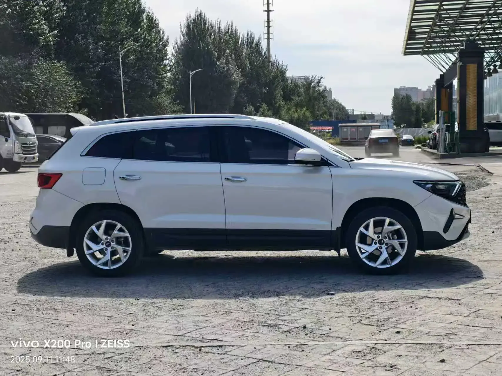 2022 JETTA VS7 thumbnail 4