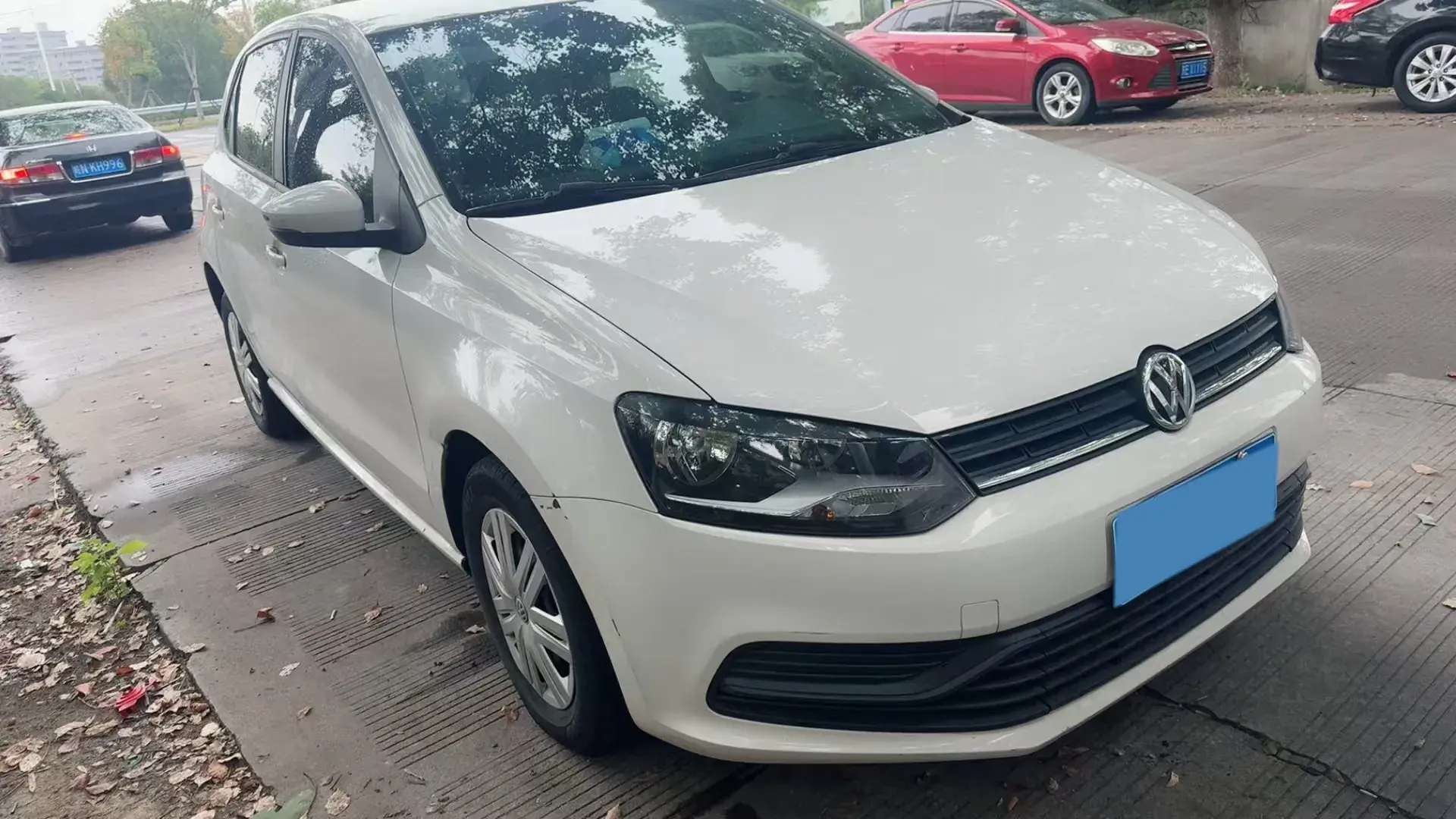2018 VOLKSWAGEN POLO thumbnail 2