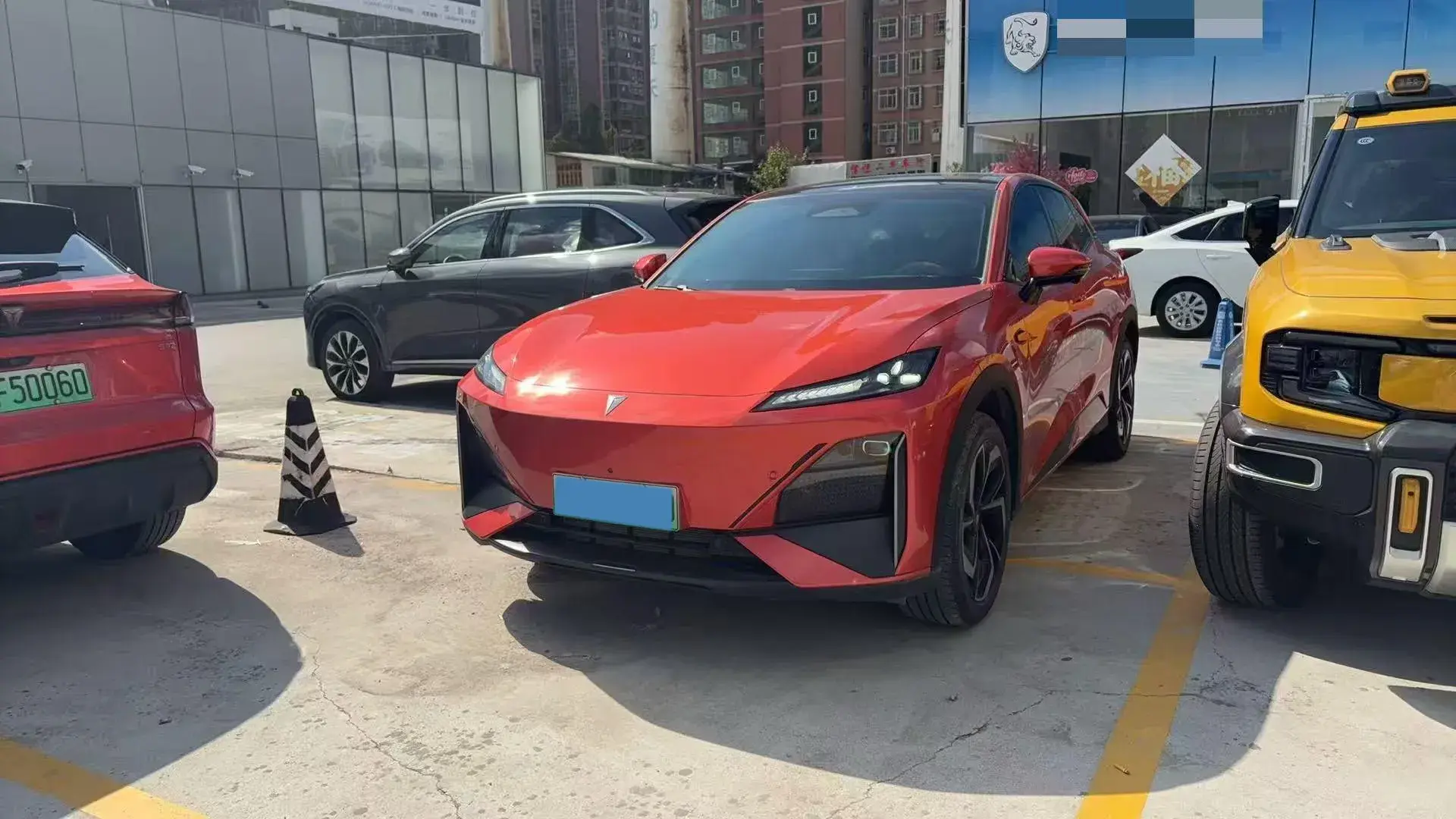 2025 DEEPAL S07 thumbnail 2