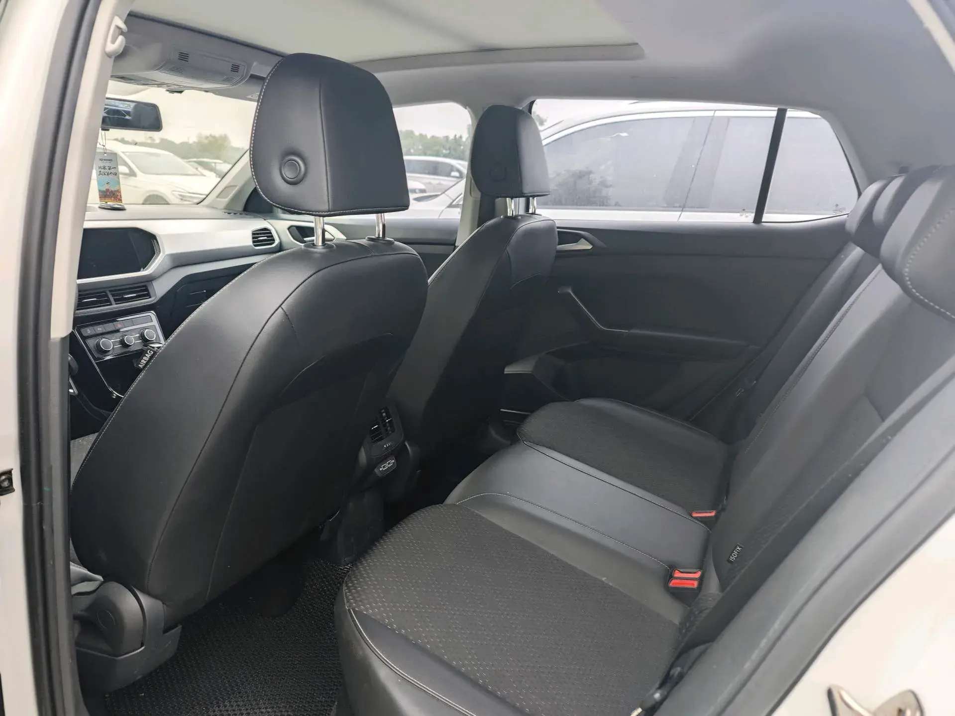 2023 VOLKSWAGEN TACQUA thumbnail 4