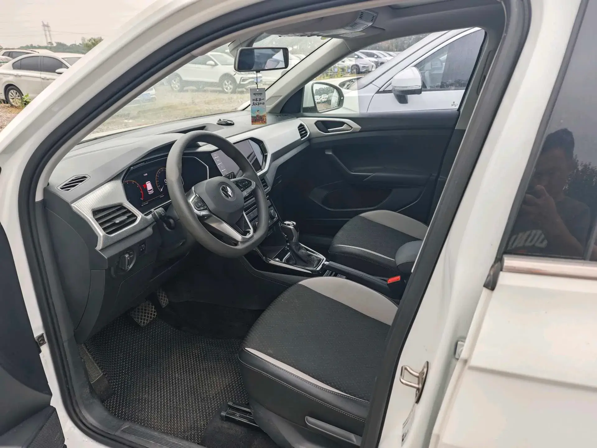 2023 VOLKSWAGEN TACQUA thumbnail 3