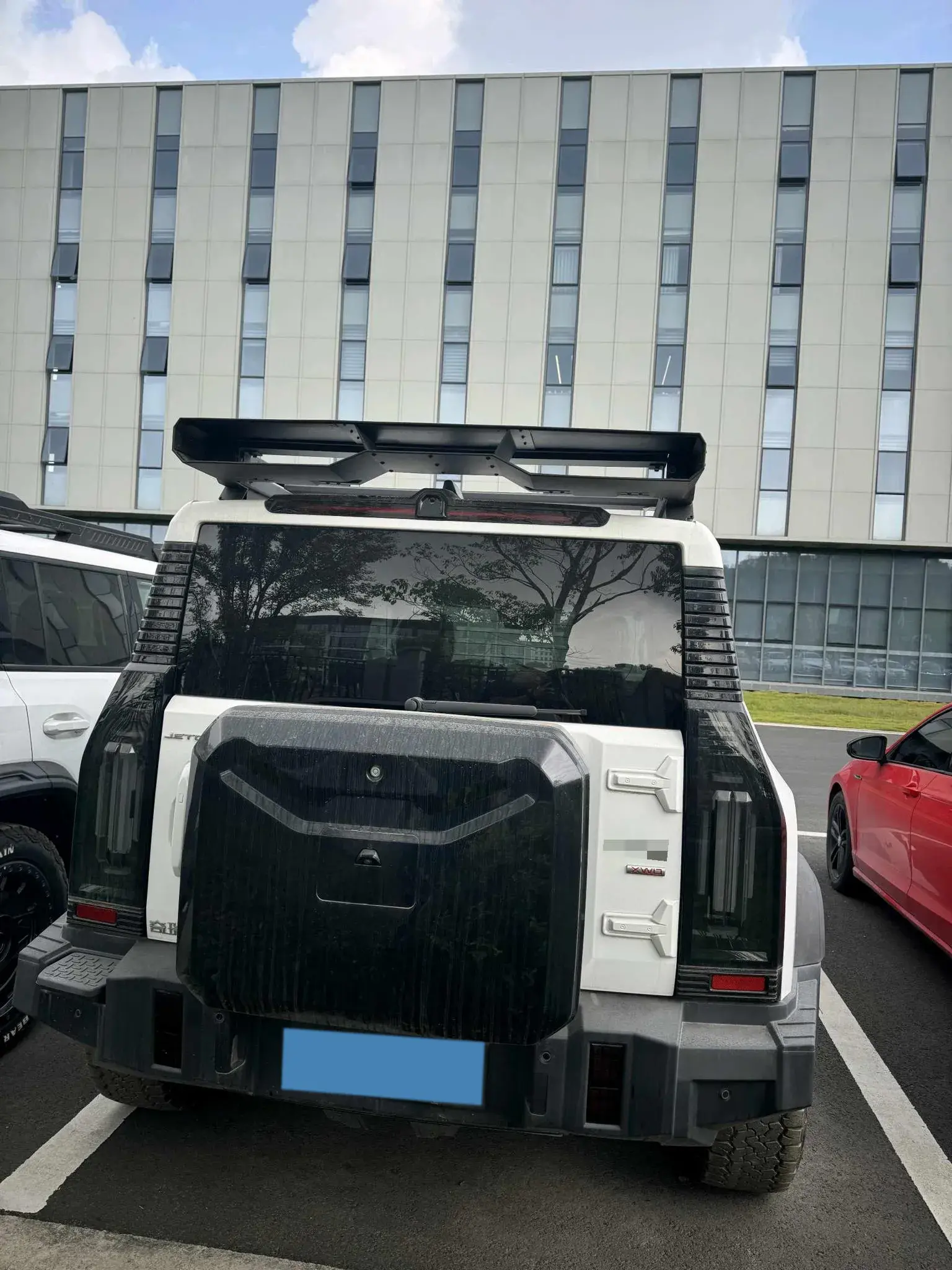 2024 JETOUR TRAVELLER thumbnail 4