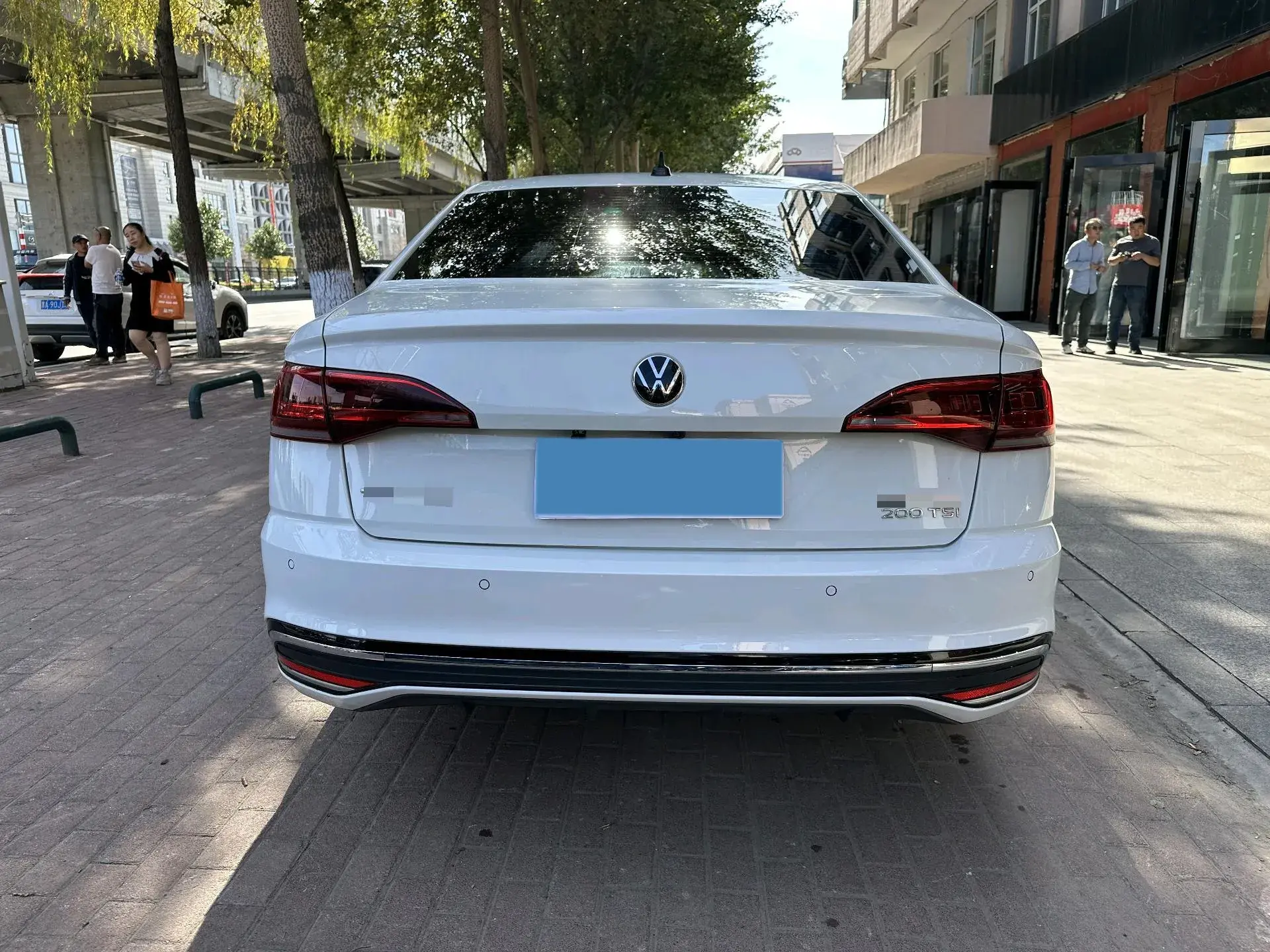 2023 VOLKSWAGEN BORA thumbnail 4