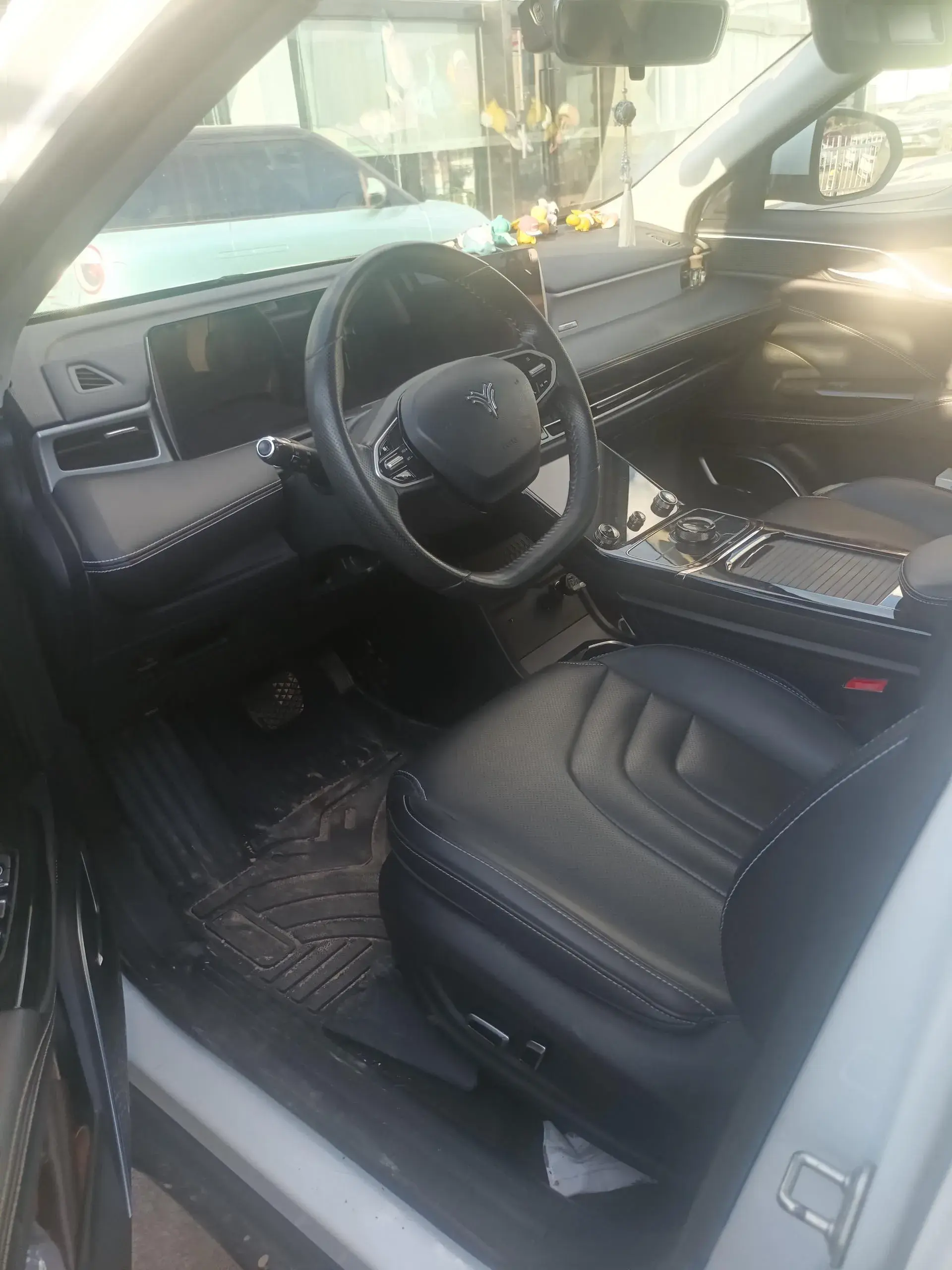 2023 NETA U thumbnail 3