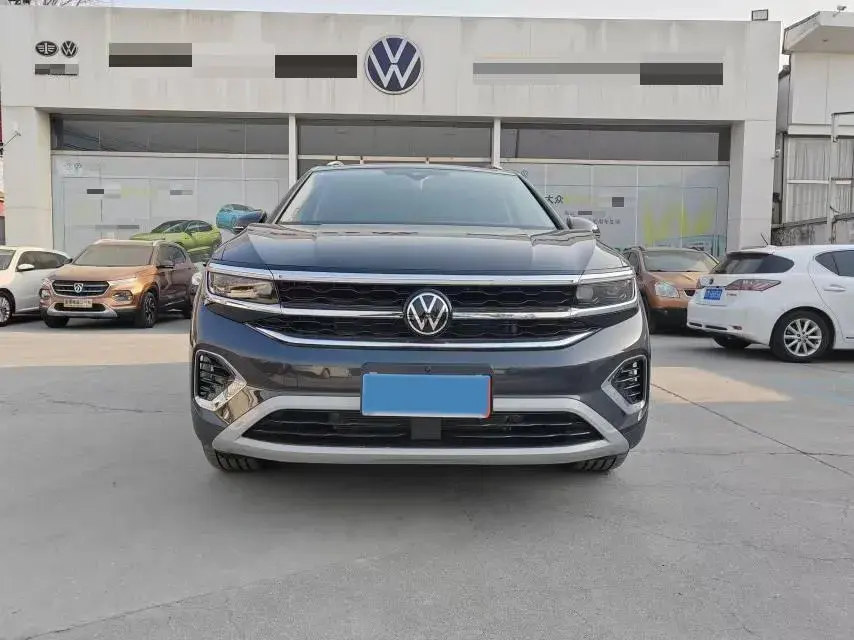 2023 VOLKSWAGEN TALAGON thumbnail 2