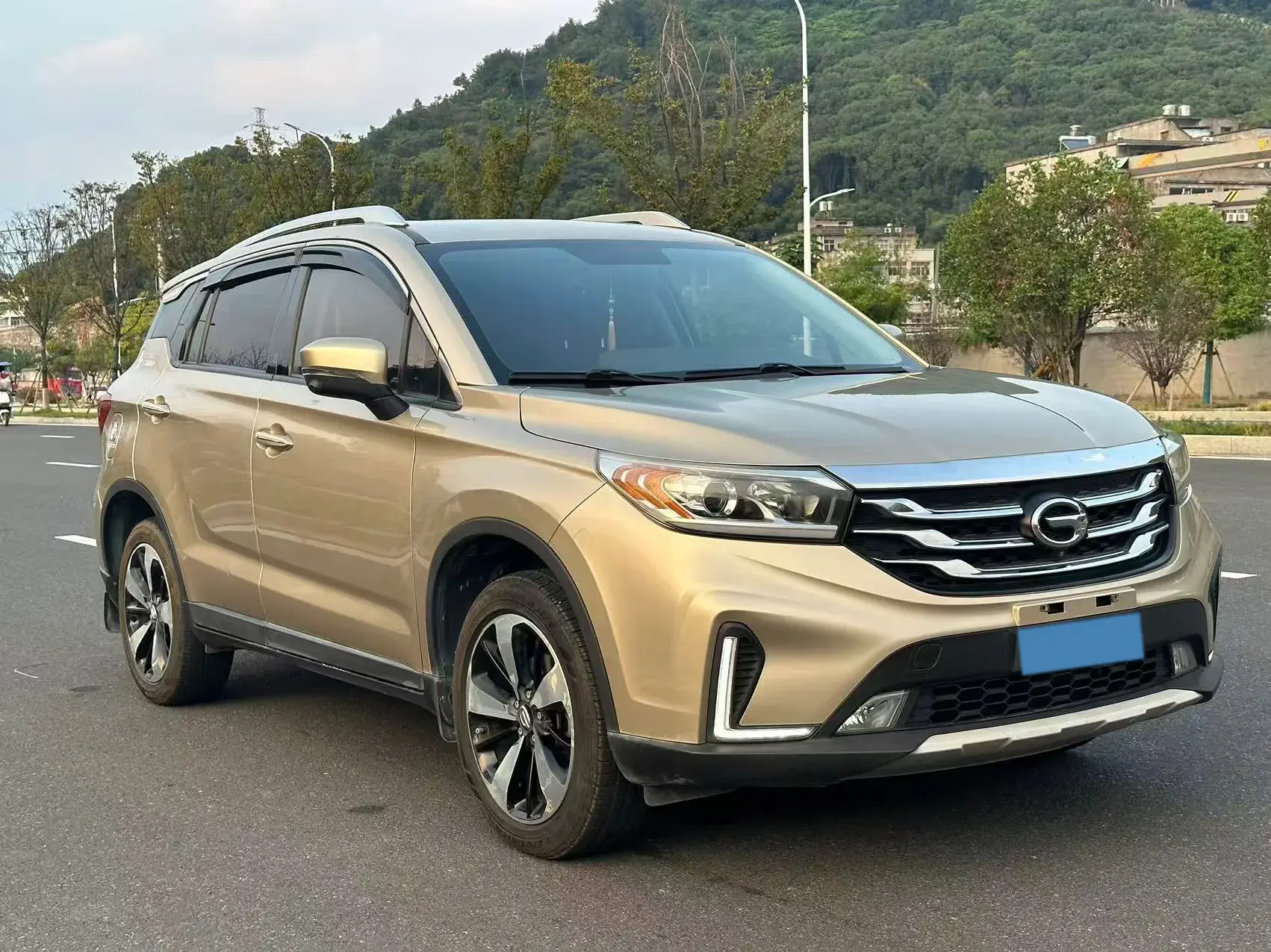 2018 GAC TRUMPCHI thumbnail 3