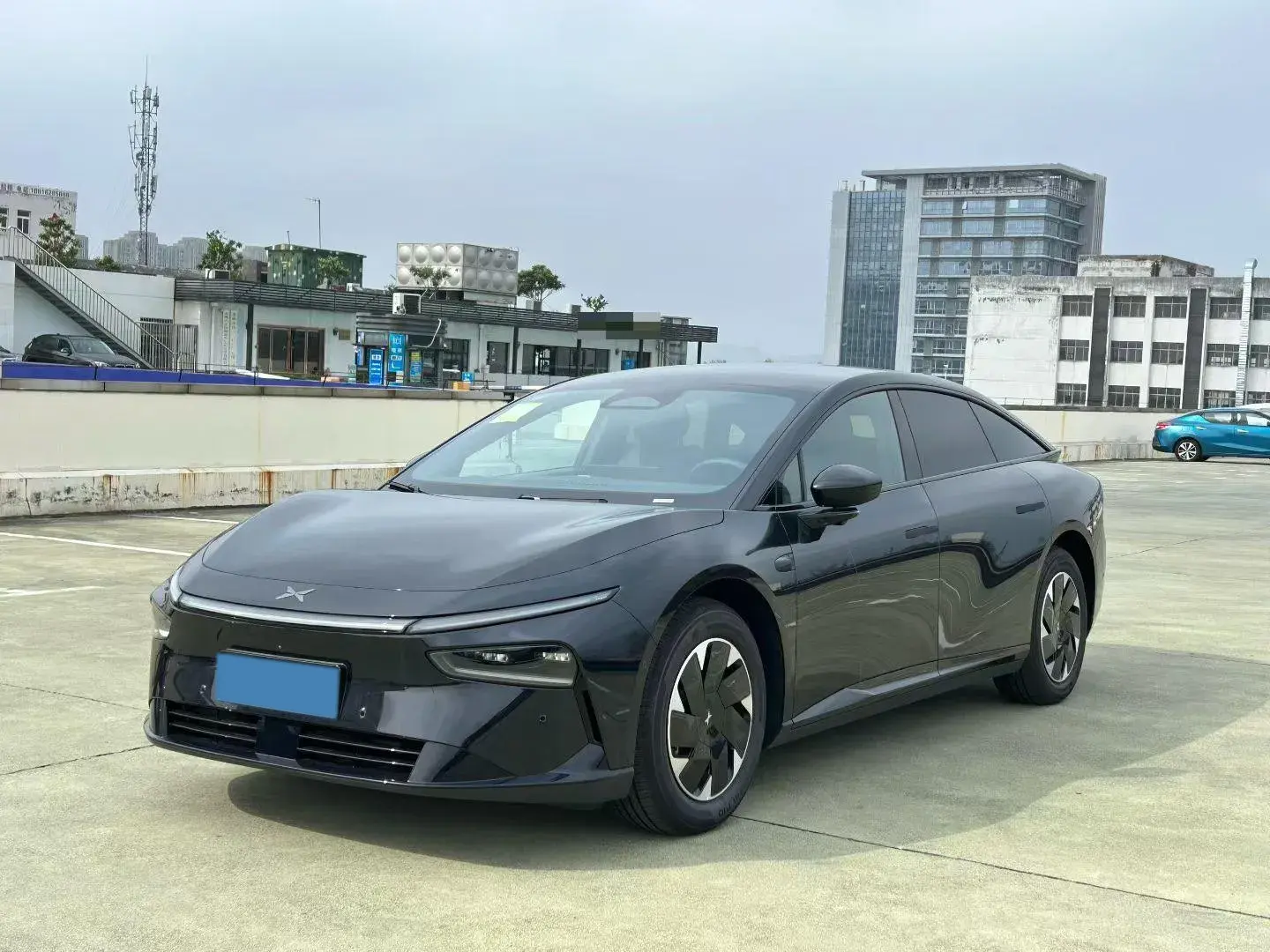 2024 XPENG P7+ view 1