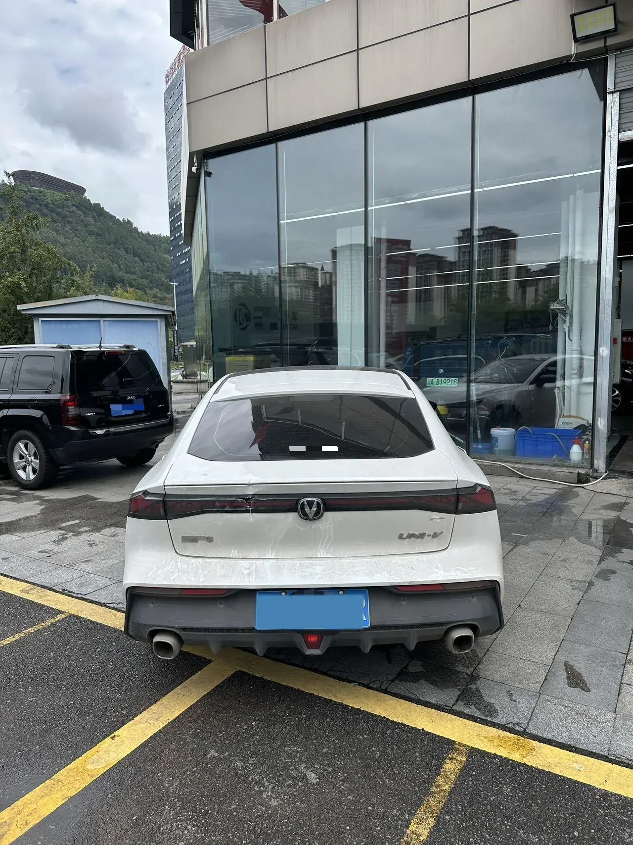 2022 CHANGAN UNI-V thumbnail 3