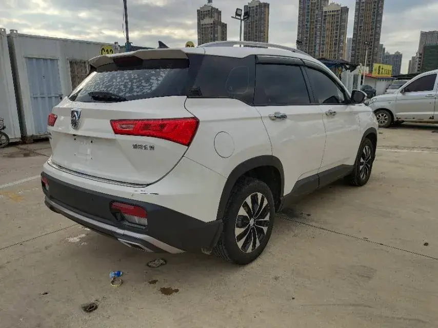 2020 BAOJUN 530 thumbnail 4