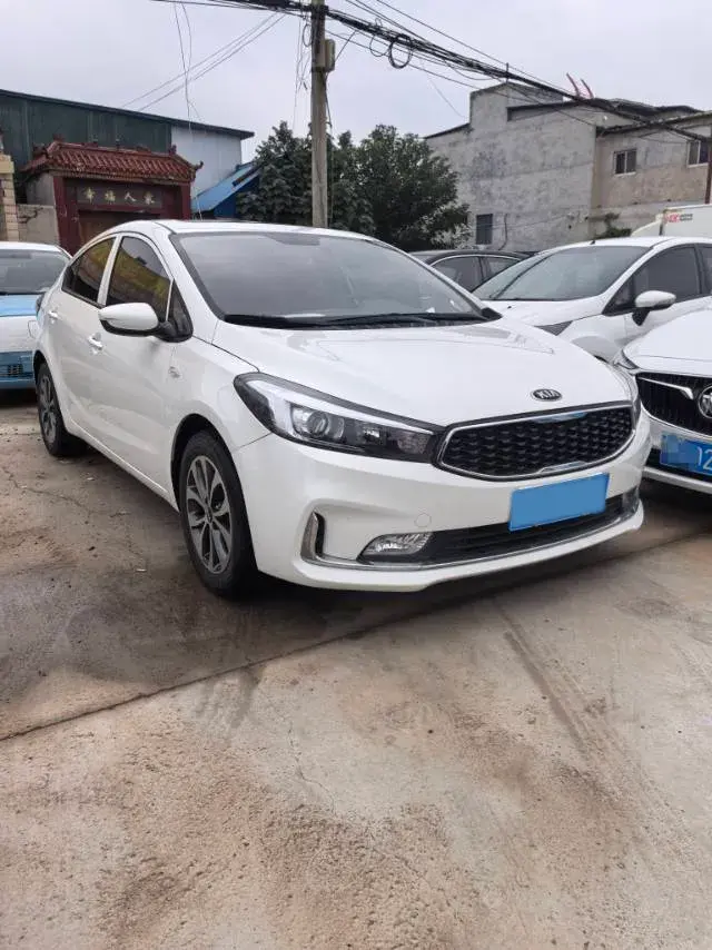 2017 KIA K3 thumbnail 2