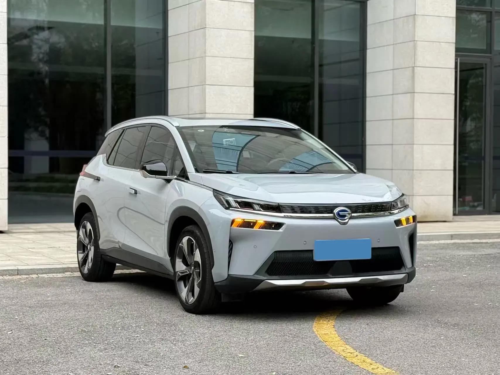 2020 AION V thumbnail 3