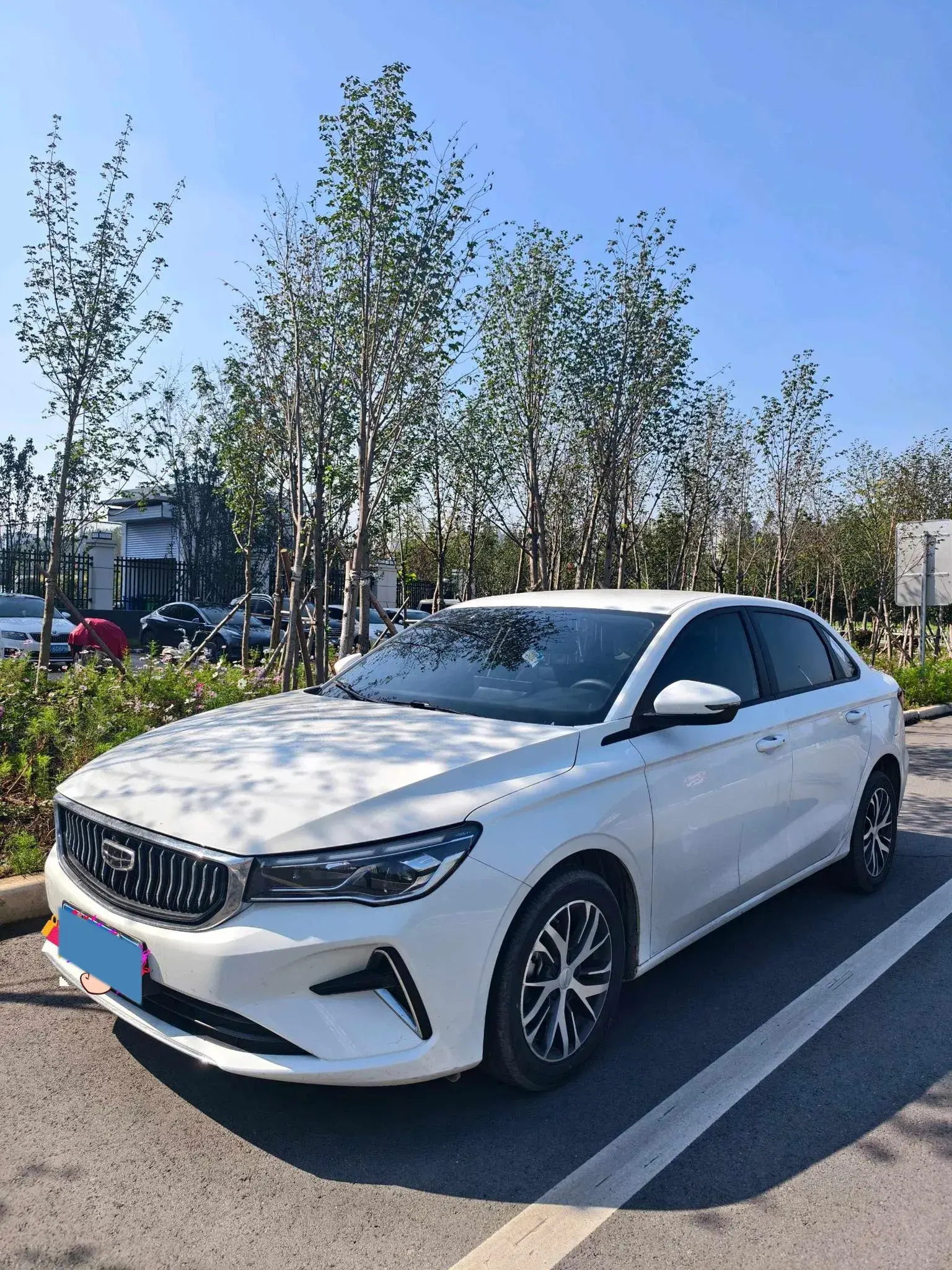 2022 GEELY EMGRAND view 1
