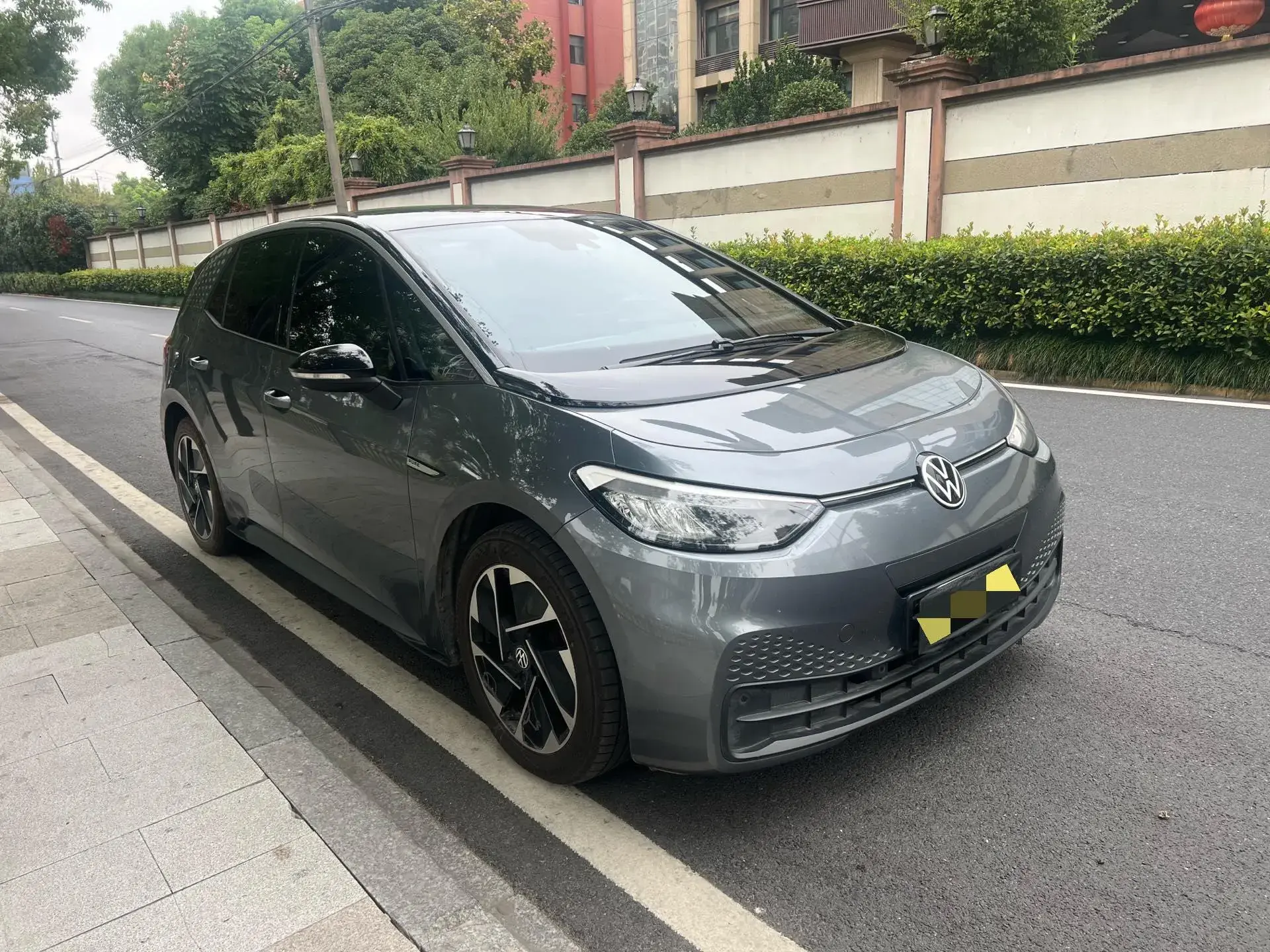 2023 VOLKSWAGEN ID.3 thumbnail 3