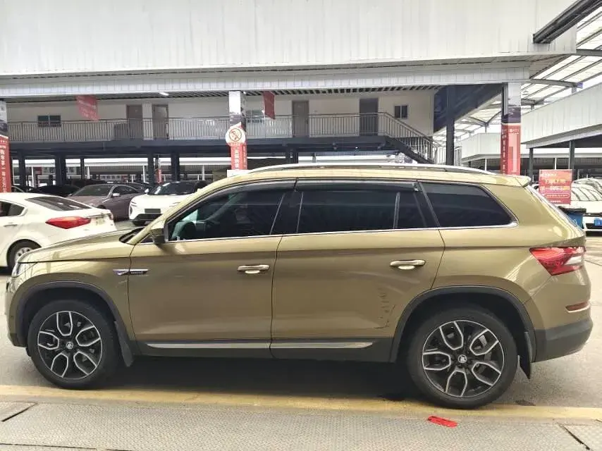 2018 SKODA KODIAK thumbnail 4