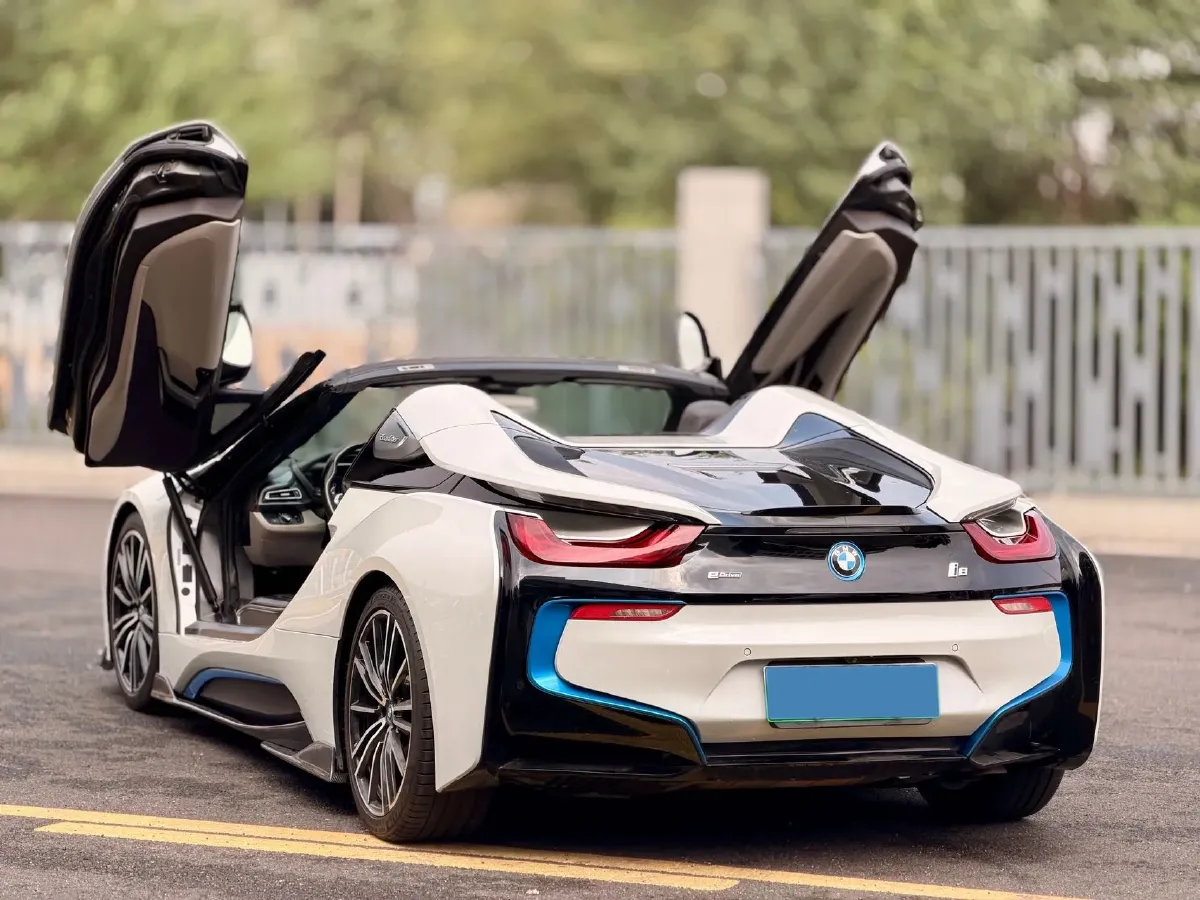 2019 BMW i8 1.5T 231HP L3 6AT PHEV 11.6KWH,autocango,china used car exporter,china ev exporter,chinese used car exporter,chinese used ev exporter